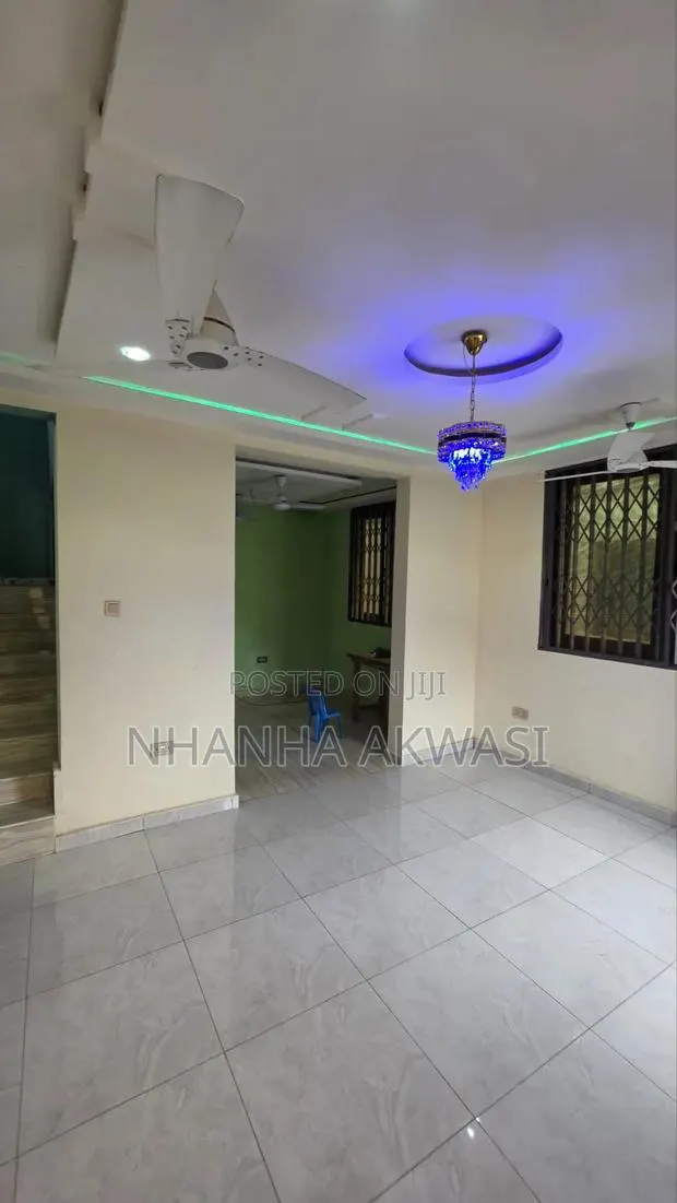4bdrm Apartment in Community 12, Sakumono for rent · Photo 1