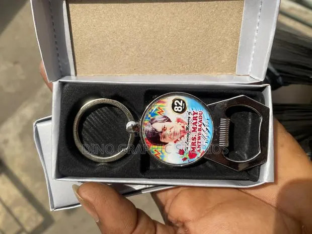 Custom Key-Holders · Photo 1