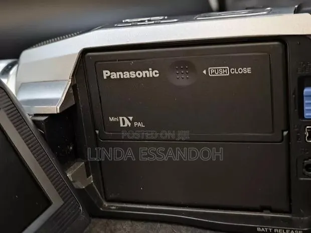 2-in-1 Panasonic Camcorder HD Pro Camers · Photo 3