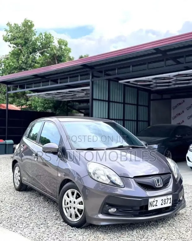 Honda Fit 2015 Gray · Photo 1