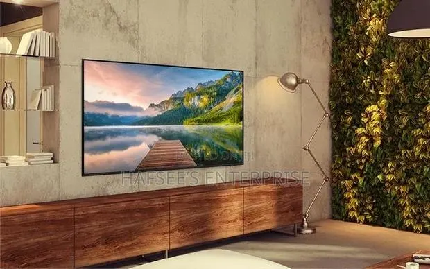 Samsung Uhd Smart 75 Inch · Photo 1