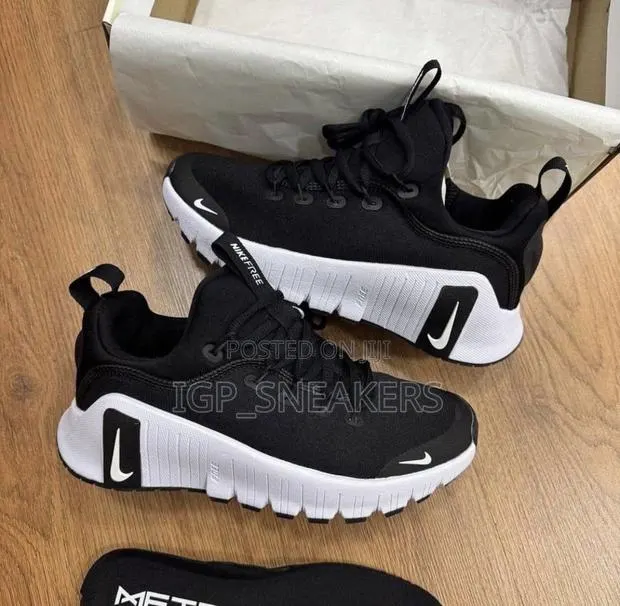 Nike Free Metcon 6 · Photo 1