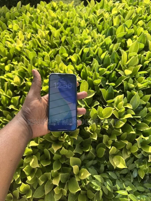 Apple iPhone 14 Plus 128 GB Black · Photo 1