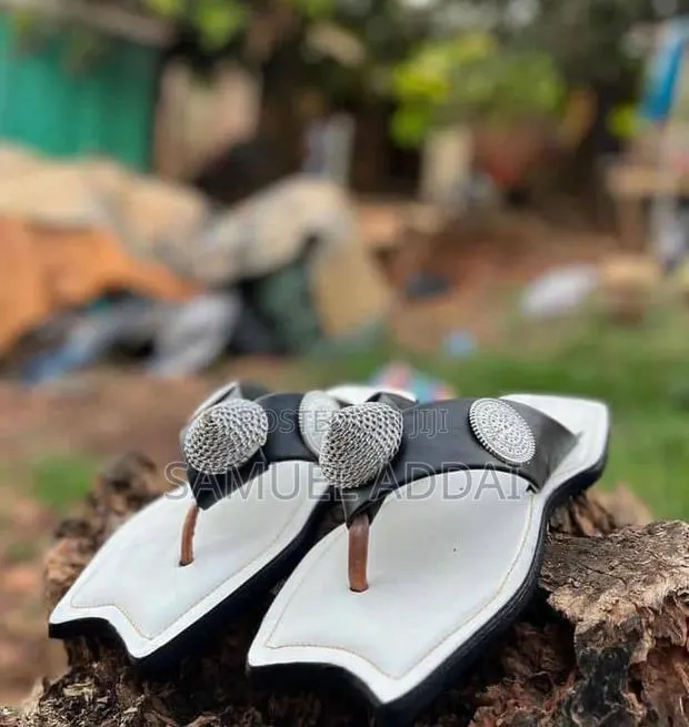 High Quality Contemporary Native Sandals - Ahenemma · Photo 1