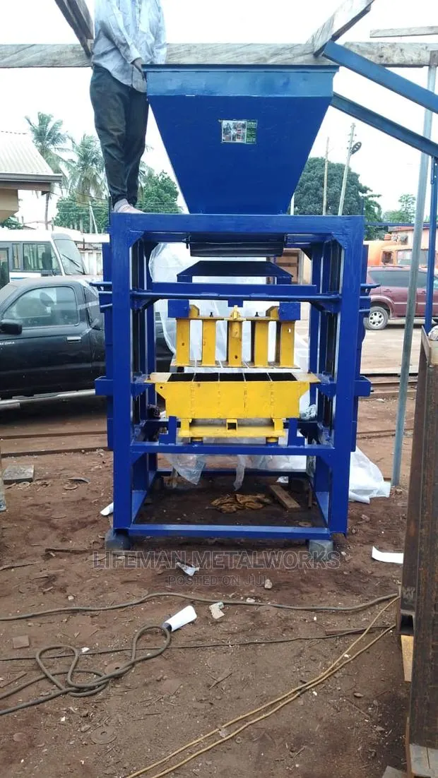 Manufacturered Automatic Block Machine · Photo 1