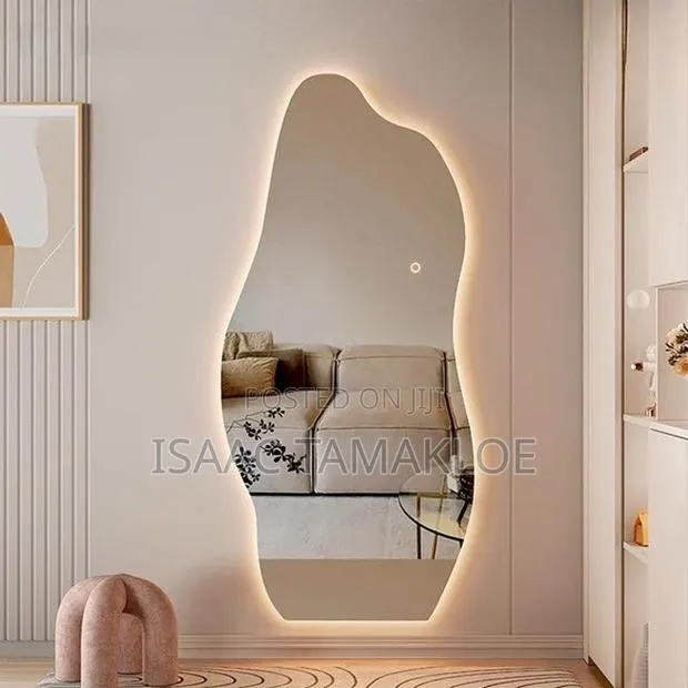 Led Mirrors for Saloon and Rooms · Photo 2