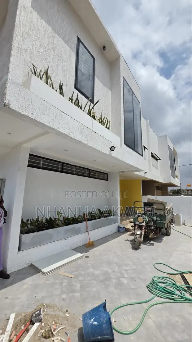 3bdrm House in Spintex Lashibi Mf, Sakumono for rent · Photo 1