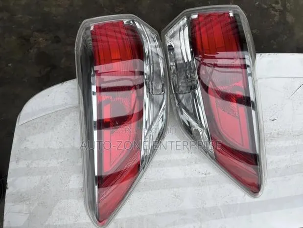 Toyota Highlander 2014 2015 2016 2017 Taillights Pair · Photo 1