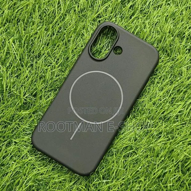 Premium Soft Tpu Case for iPhone 16 · Photo 1