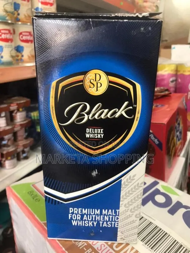 Black Deluxe Whisky 750ml · Photo 1