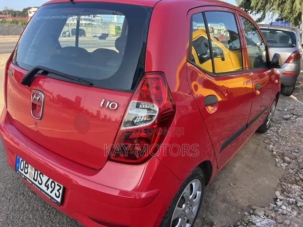Hyundai I10 2013 Red · Photo 1
