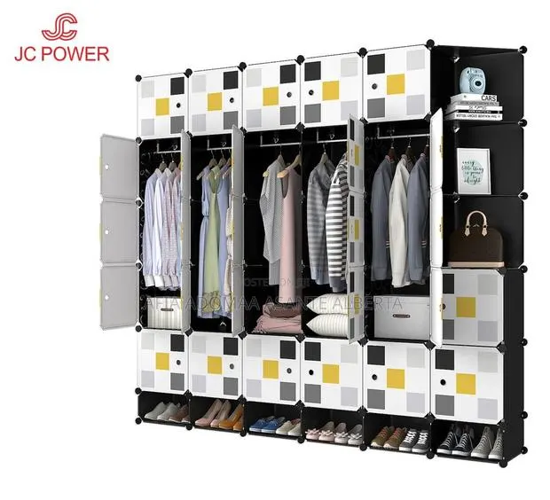 30 Cubes Wardrobe