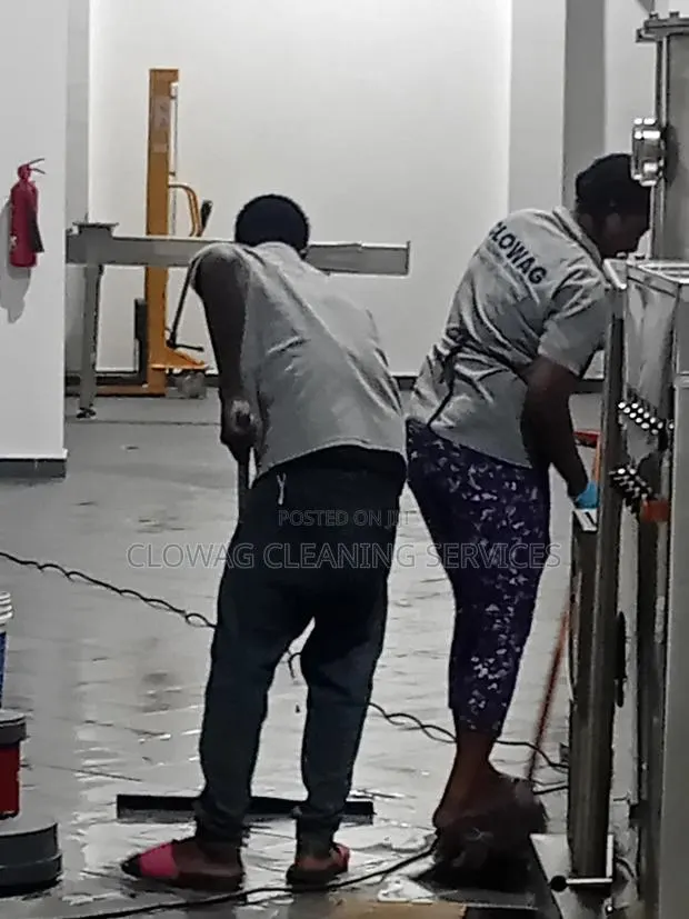 Deep Cleaning Services :." · Photo 1