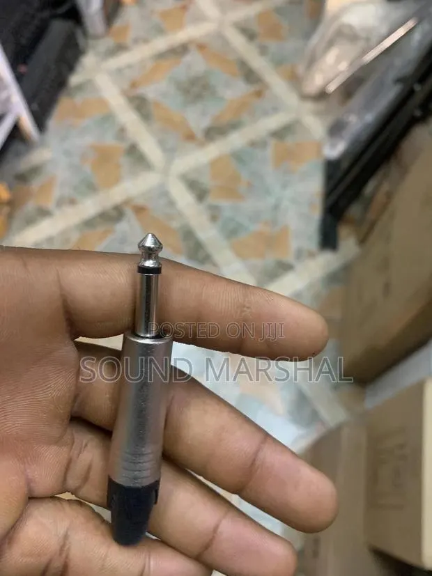 Jack (Trs Stereo)Connectors · Photo 1