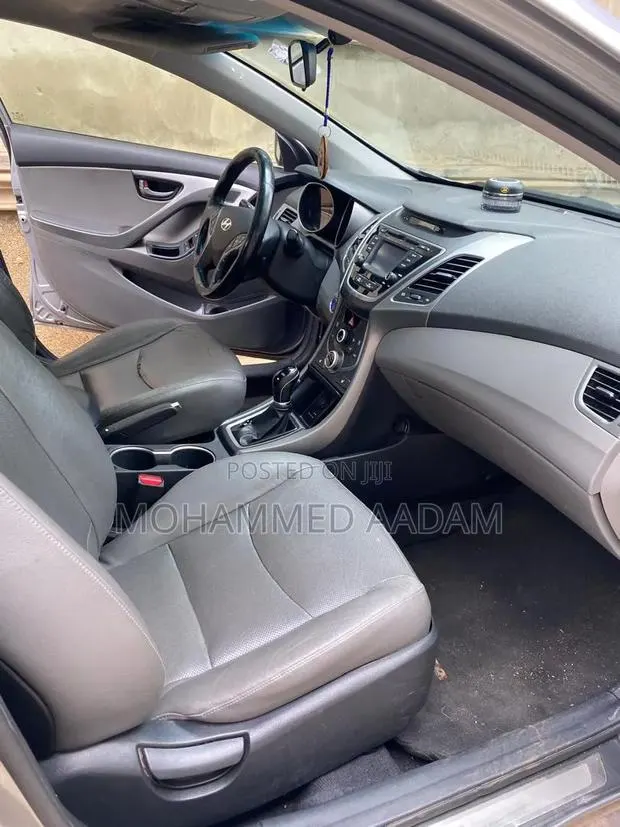 Hyundai Elantra 2015 Gray