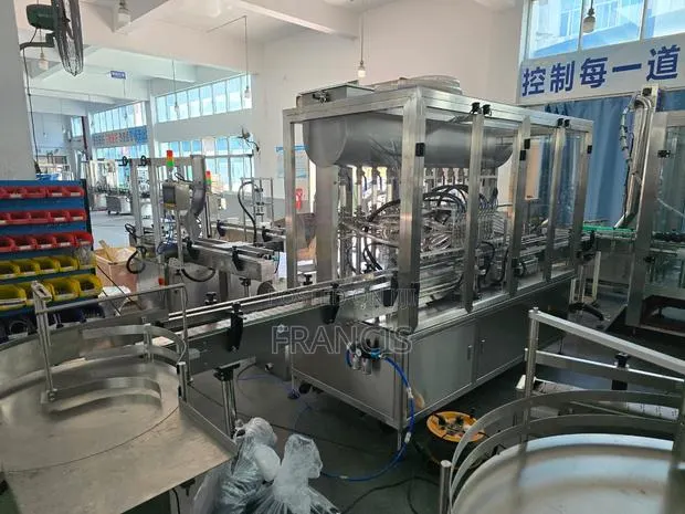 12 Head Filling Machine · Photo 4