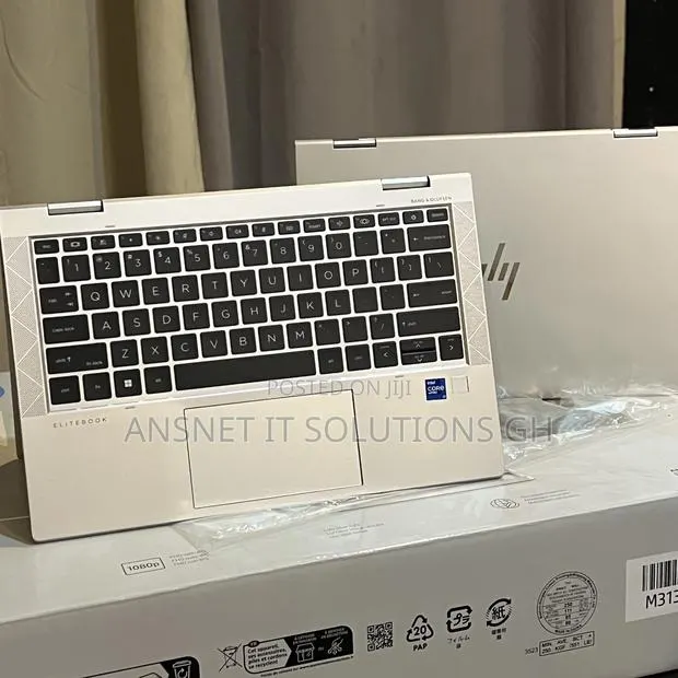 New Laptop HP EliteBook 830 32GB Intel Core i7 SSD 512GB · Photo 1