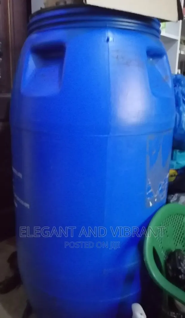 Big 280 Litre Burrel, Equivalent to 74.0 Gallons.Uk · Photo 1