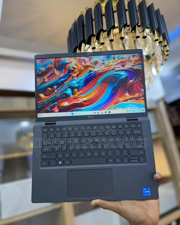 Laptop Dell Latitude 7420 16GB Intel Core i5 SSD 512GB · Photo 1