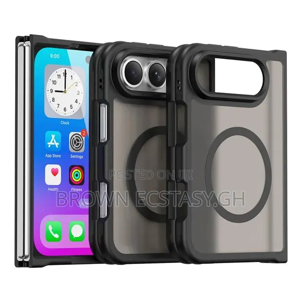 Translucent Magsafe Case for iPhone Duo · Photo 1