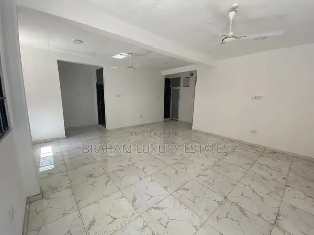 3bdrm Apartment in Braham Luxury, Sakumono for rent · Photo 1