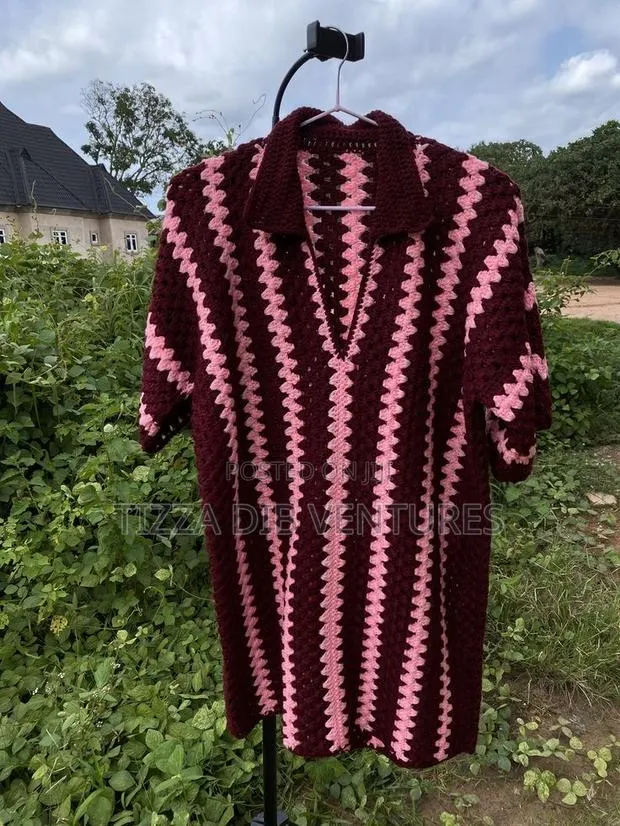 Crochet Unisex Polo Shirt · Photo 1