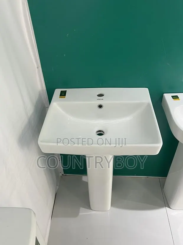 Small Wash Hand Basin · Photo 1