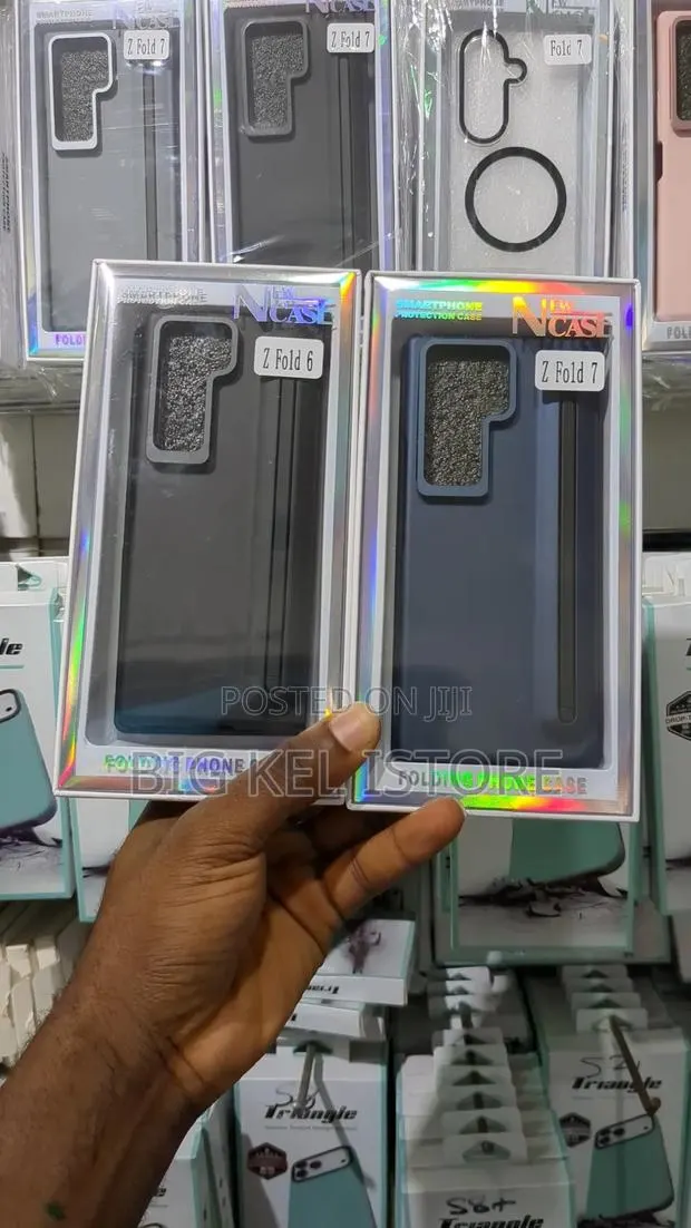 Fold 3–7 Cases Available! 
Protect Your Fold in Style · Photo 1