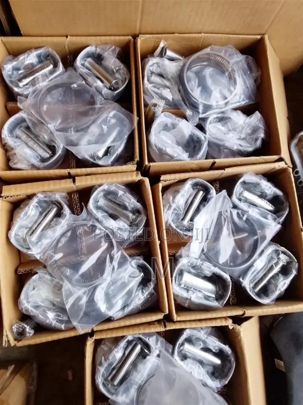 Pistons and Crank Shaft Hyundai Tucson · Photo 1