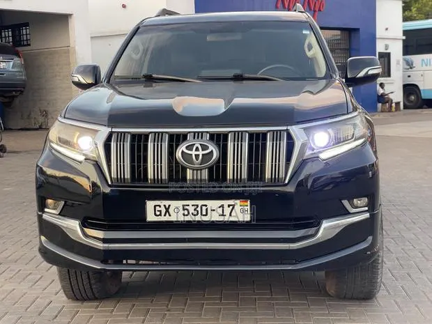 Toyota Land Cruiser Prado 4.0 2017 Black · Photo 1