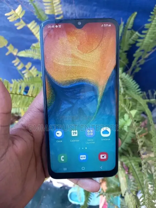 New Samsung Galaxy A30 64 GB Blue · Photo 1