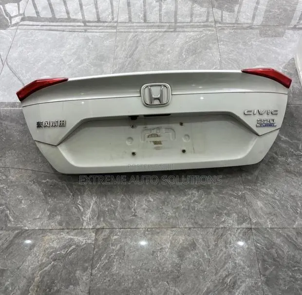 2017 2018 2019 2020 2021 Honda Civic Liftgate Oem Used · Photo 1