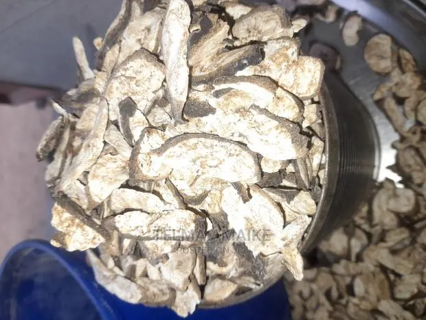 Dried Plantain Cassava Kokonte / Flakes for Flour, Ogbonu · Photo 1