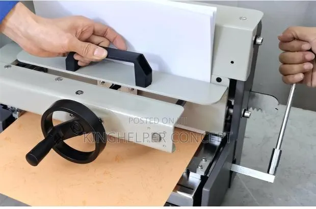 Perfect Binding Machine · Photo 1