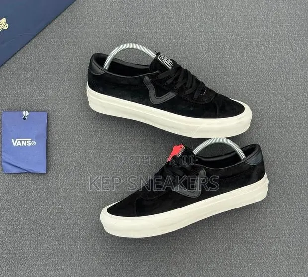Vans Vault OG Epoch LX · Photo 1