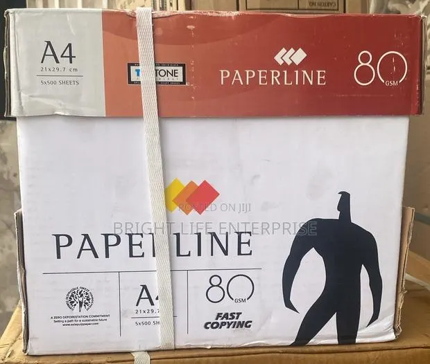 A4 Paperline Universal Premium Copy Paper 2,500 Sheets. · Photo 1