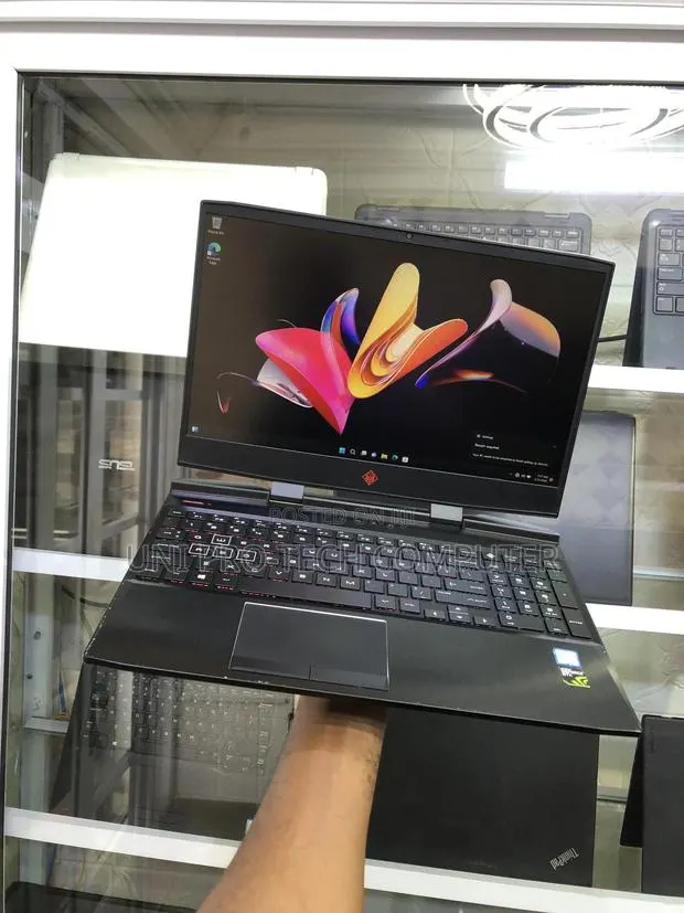 Laptop HP Omen 15 16GB Intel Core I5 HDD+SSD 1T · Photo 1