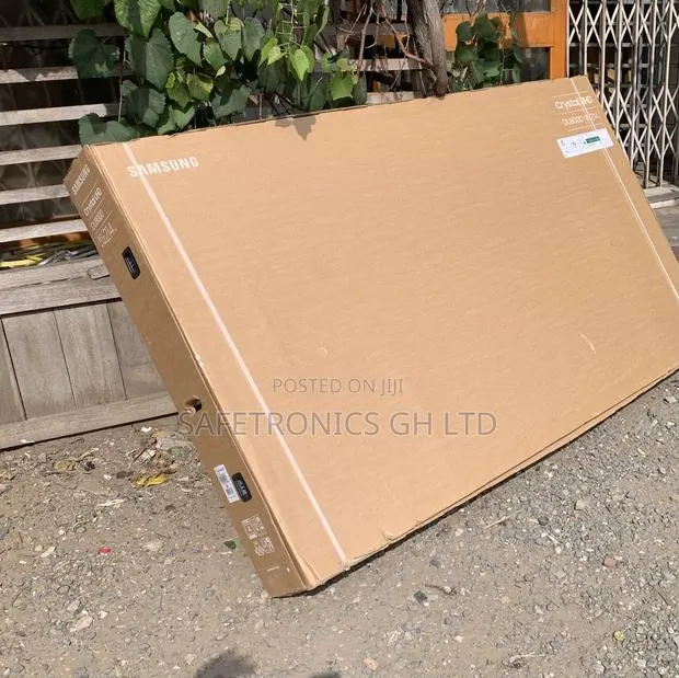 Smart 85 Inch Uhd Qled Frameless Samsung 85Q70C TV · Photo 1