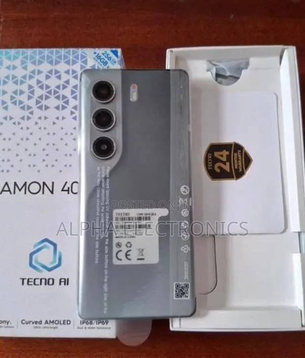 New Tecno Camon 40 Pro 5G 256 GB Black · Photo 1