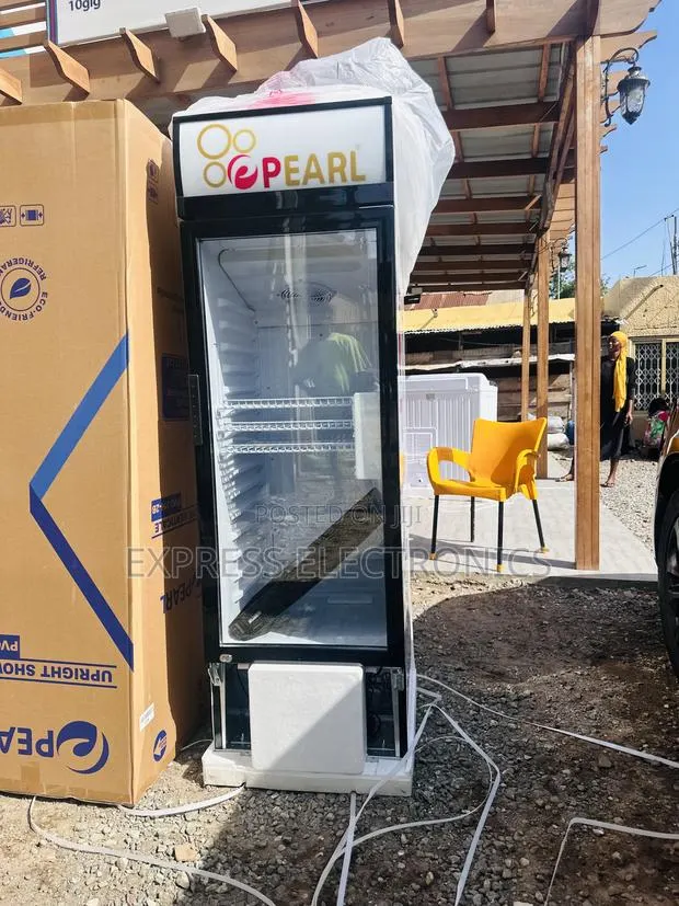 Low Noise Display Fridge Pearl PVC-316 · Photo 1