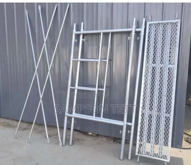 Scaffolding · Photo 1