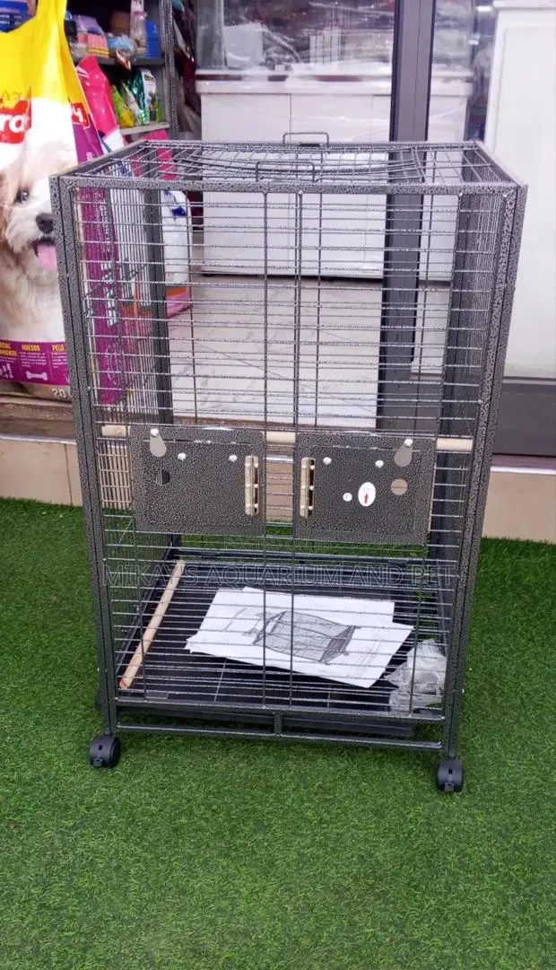 Strong Meta Bird Cage · Photo 1