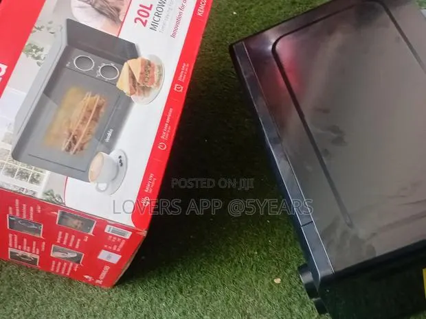 Quality Microwave Oven for Fast and Easy Cooking · Photo 1