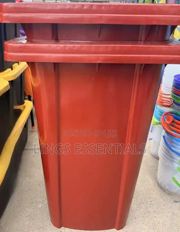 240ltr Dustbin · Photo 3