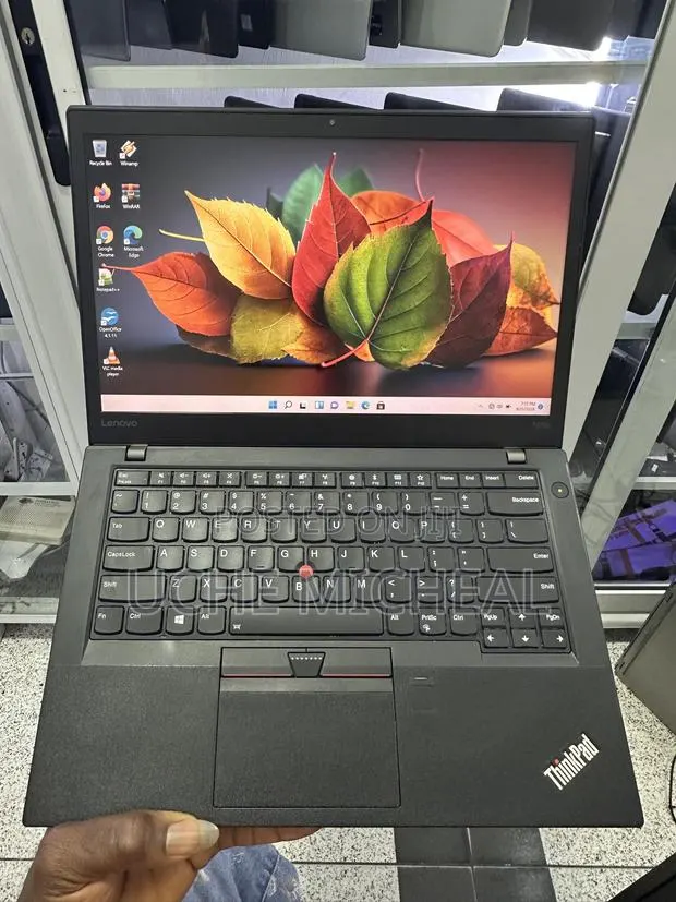 Laptop Lenovo ThinkPad T470s 8GB Intel Core i7 SSD 256GB · Photo 1