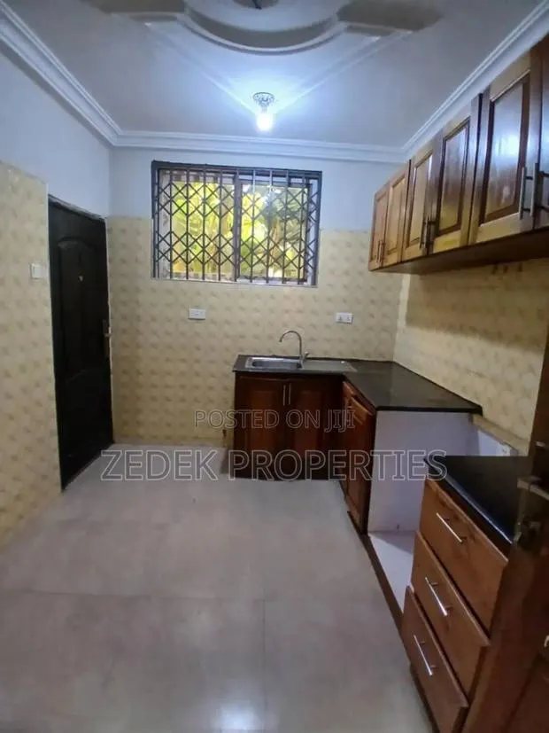 2bdrm Apartment in Kwabenya Acp Road, Ashomang Estate for rent · Photo 1