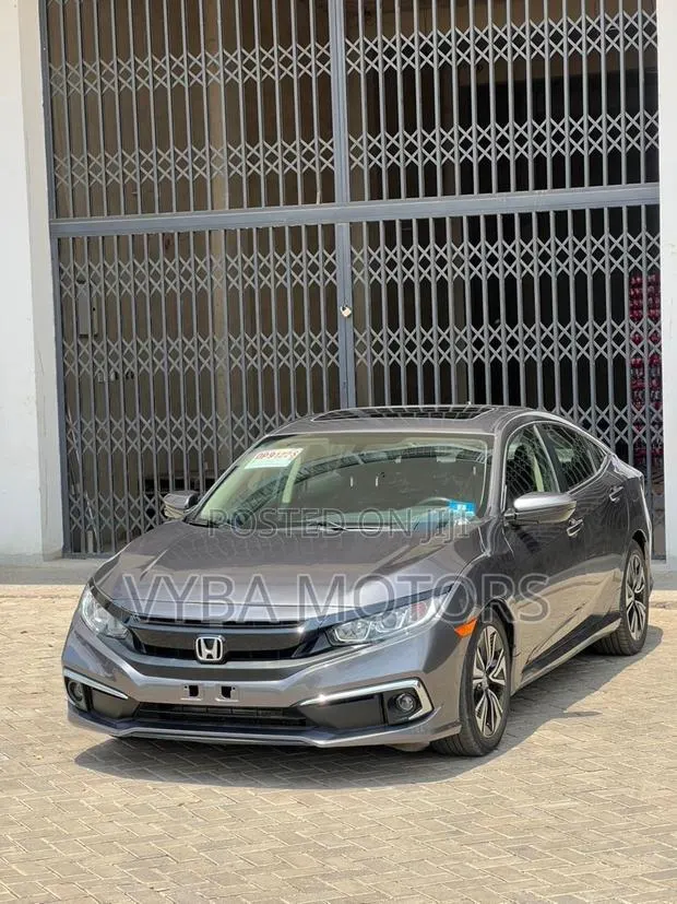 Honda Civic EX-T Sedan 2018 Gray · Photo 1
