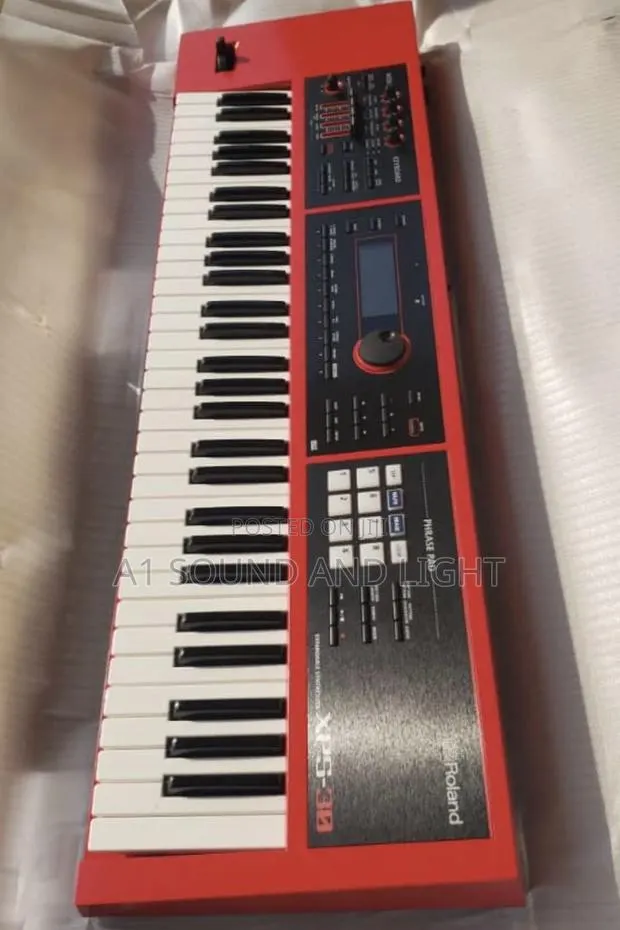 Roland XPS 30 Red Expandable Synthesizer · Photo 1