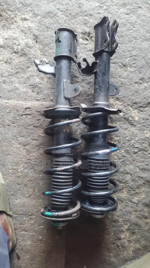 NIssan Versa 2012 - 2017 Front Shock Absorber · Photo 1