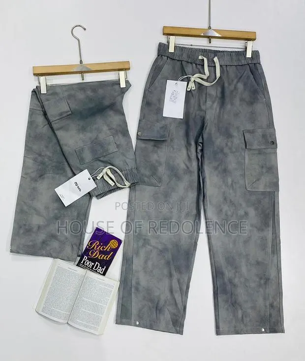 High Quality Heavy Joggers · Photo 1